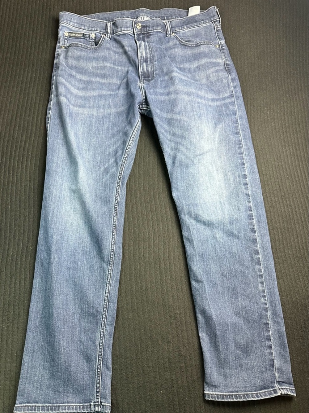 Calvin Klein Men’s Light-Mid Blue Straight Jeans